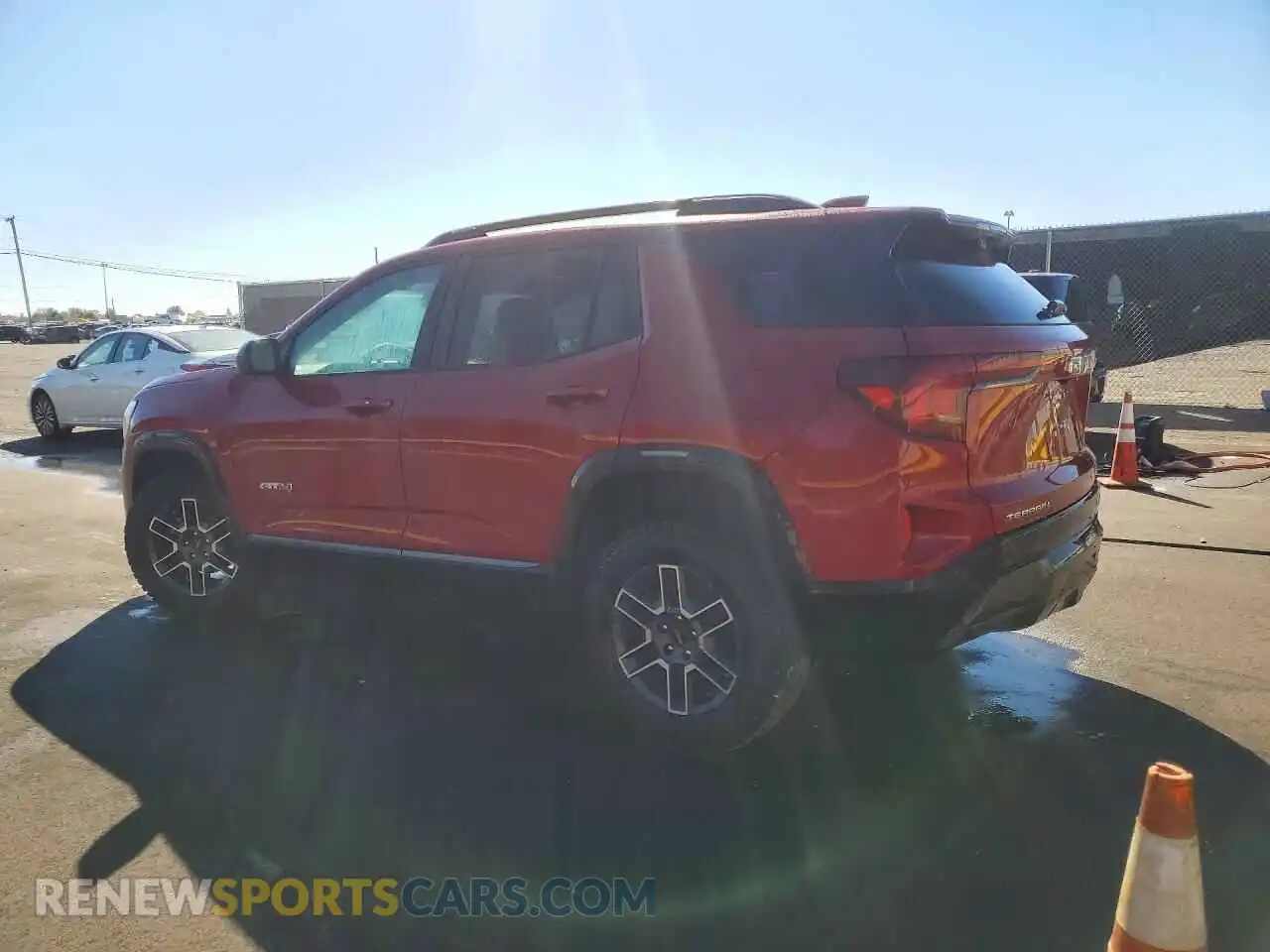 2 Photograph of a damaged car 3GKALYEG3TL504764 GMC TERRAIN 2026