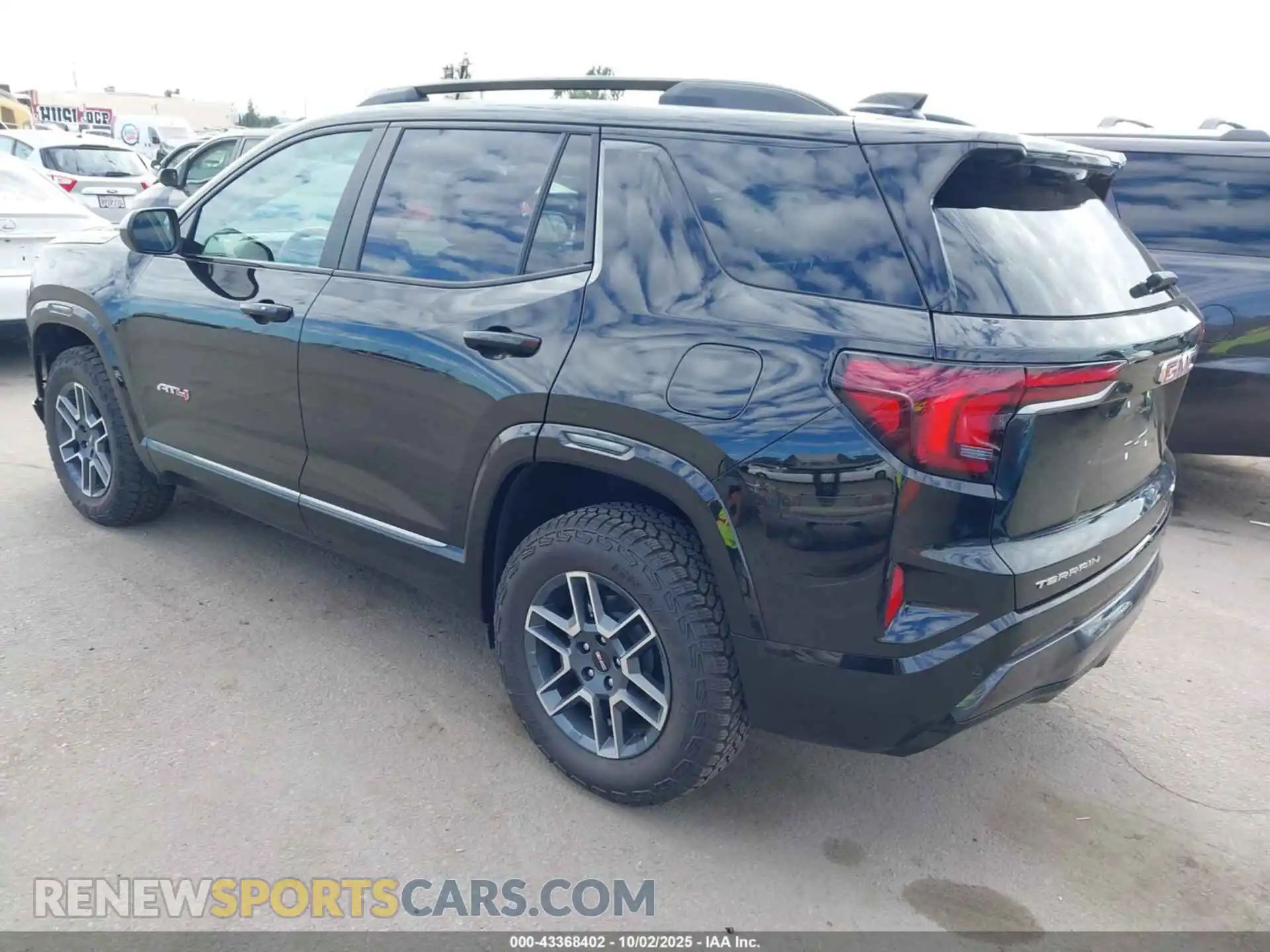 3 Photograph of a damaged car 3GKALYEG6TL163330 GMC TERRAIN 2026