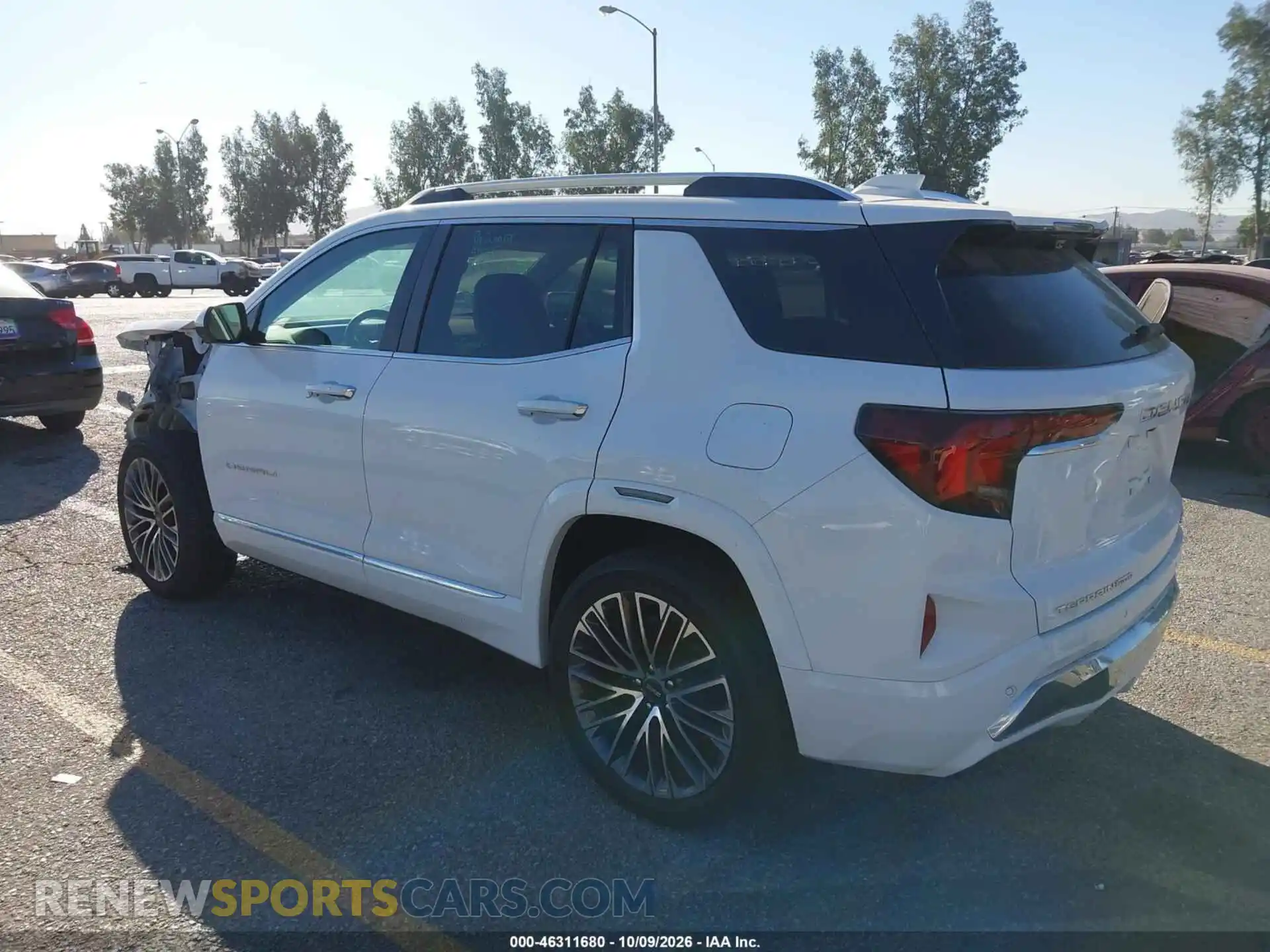 3 fotografías del automóvil dañado 3GKALZEG1TL287222 GMC TERRAIN 2026