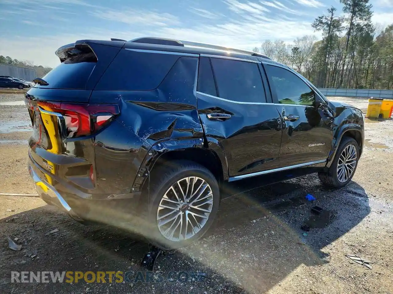 3 Photograph of a damaged car 3GKALZEG1TL334135 GMC TERRAIN 2026