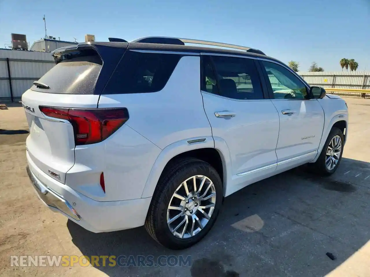3 Photograph of a damaged car 3GKALZEG6TL418743 GMC TERRAIN 2026