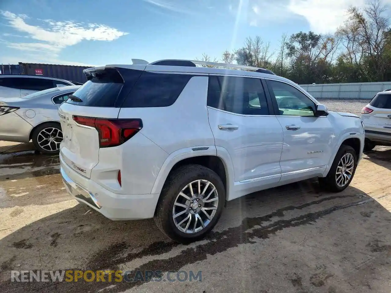 3 Photograph of a damaged car 3GKALZEG9TL406845 GMC TERRAIN 2026