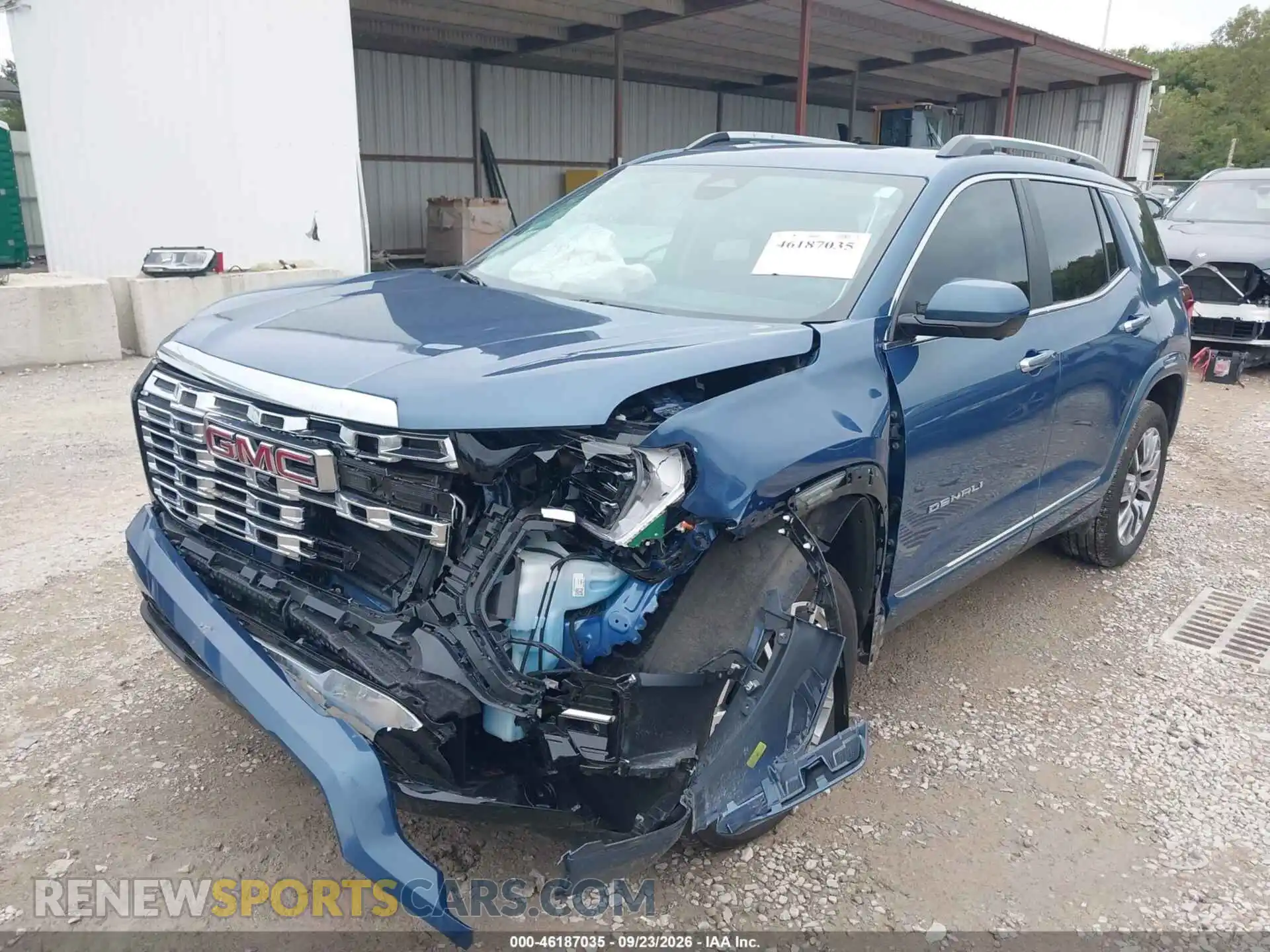 2 fotografías del automóvil dañado 3GKALZEGXTL233630 GMC TERRAIN 2026