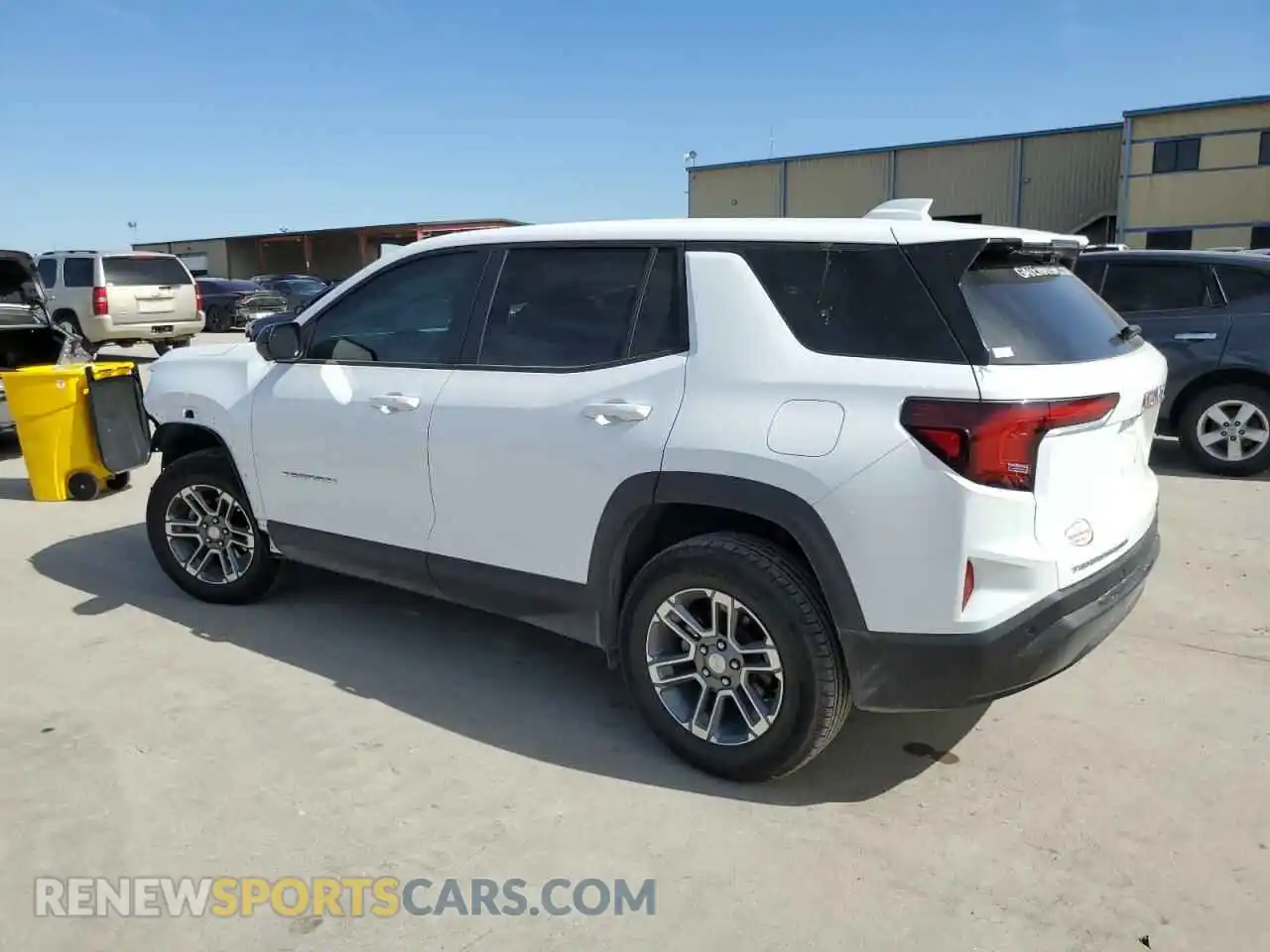 2 fotografías del automóvil dañado 3GKALUEG1SL202784 GMC TERRAIN EL 2025