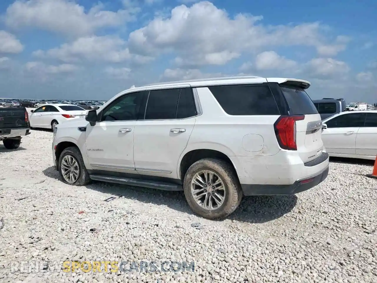 2 Photograph of a damaged car 1GKS1BKD8MR287613 GMC YUKON 2021