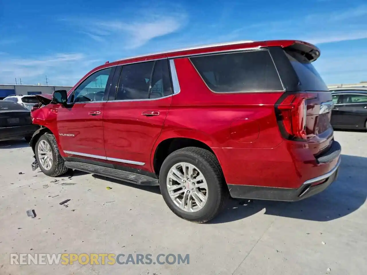 2 Photograph of a damaged car 1GKS1BKDXMR163343 GMC YUKON 2021