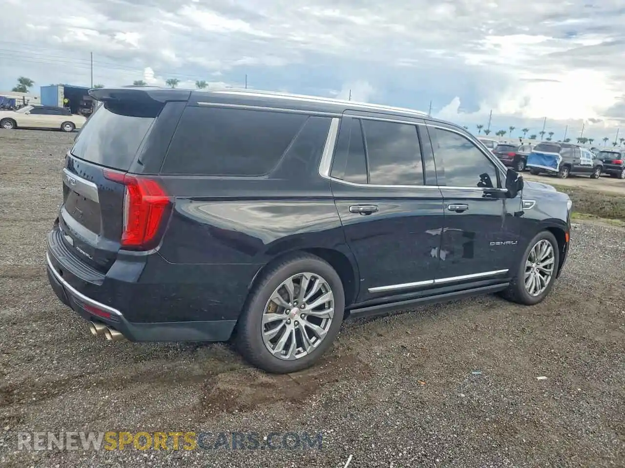 3 Фотография поврежденного автомобиля 1GKS1DKL2MR173013 GMC YUKON 2021