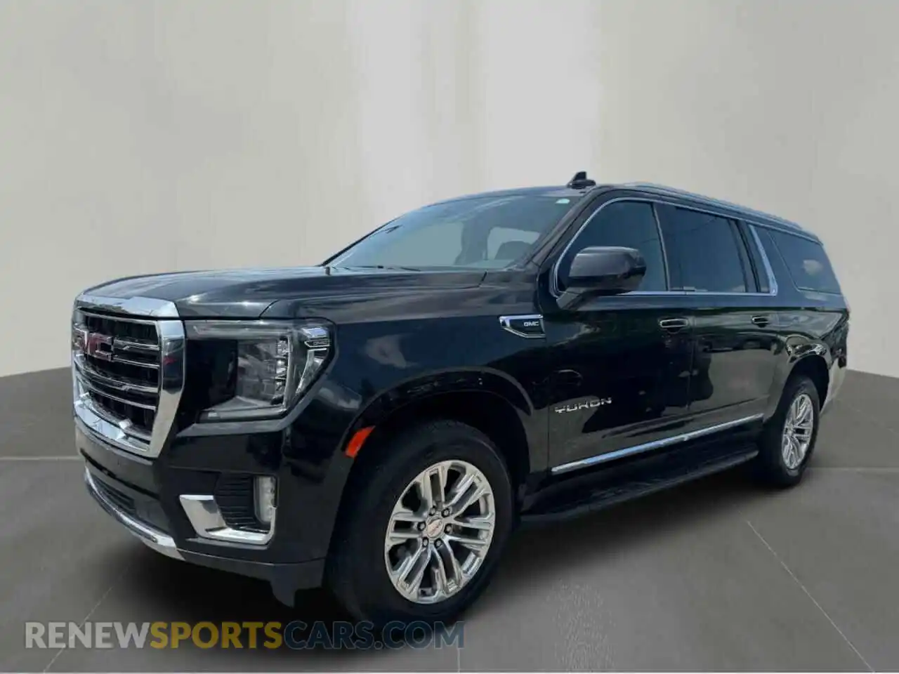 2 Photograph of a damaged car 1GKS1GKD2MR174091 GMC YUKON 2021