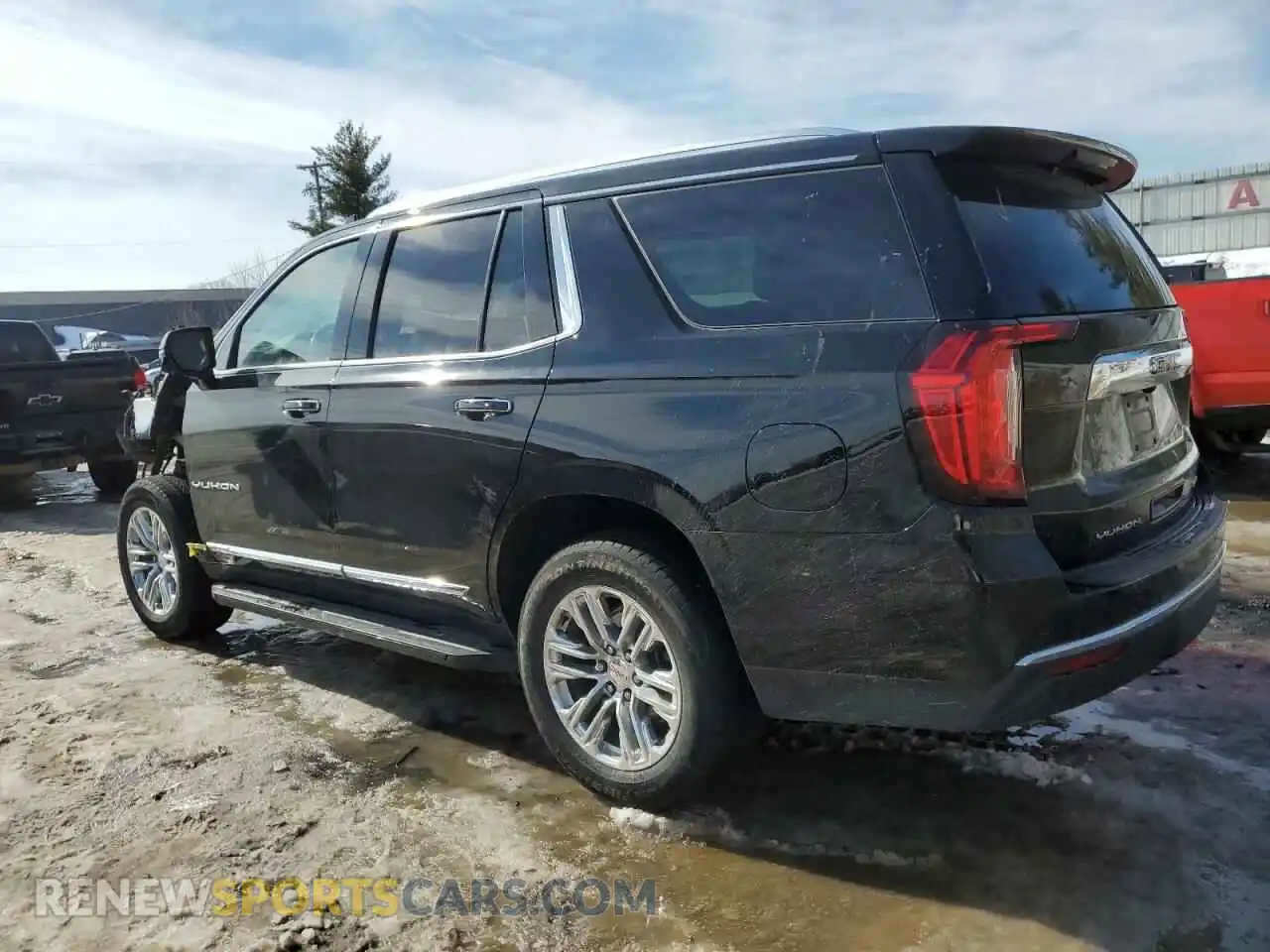 2 Фотография поврежденного автомобиля 1GKS2BKD2MR117308 GMC YUKON 2021