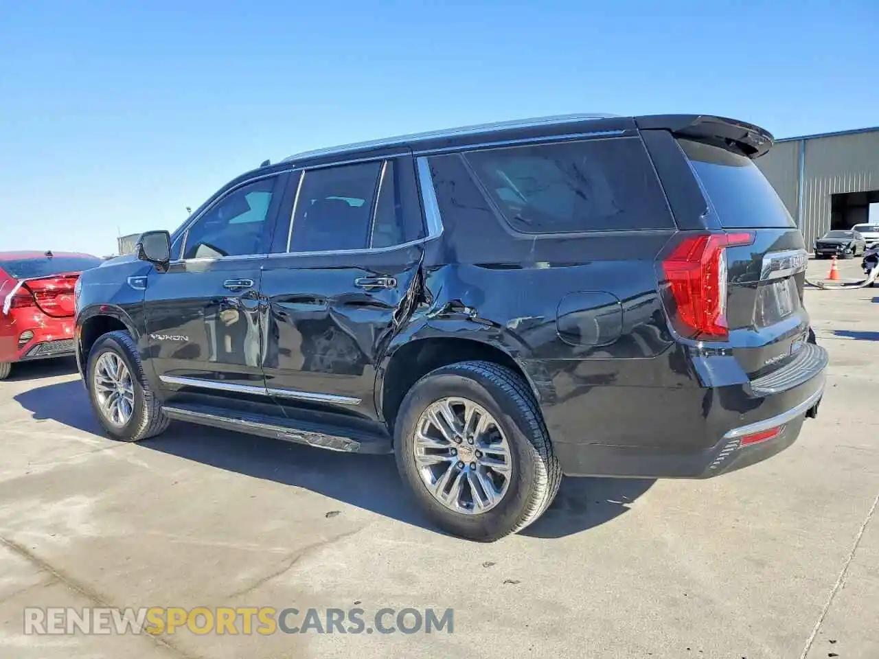2 Photograph of a damaged car 1GKS2BKD9MR422496 GMC YUKON 2021