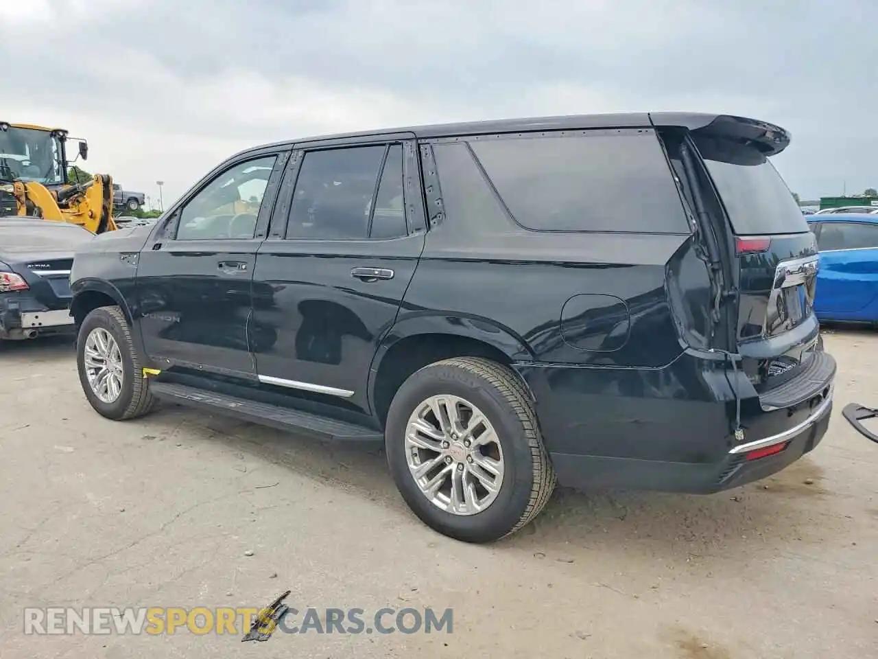 2 Photograph of a damaged car 1GKS2BKDXMR361420 GMC YUKON 2021
