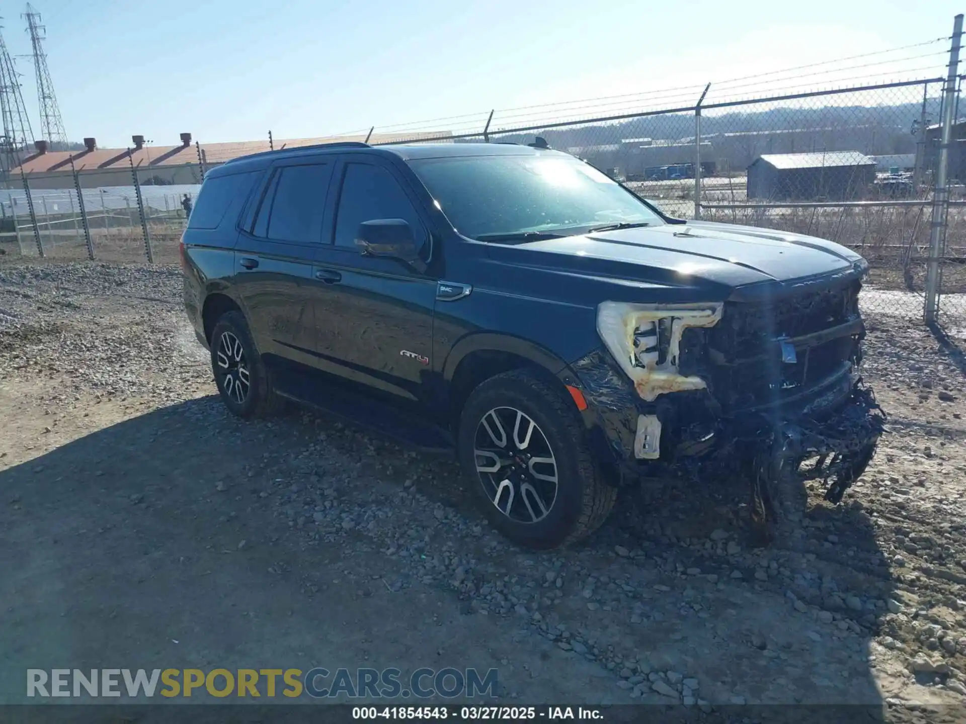 1 Photograph of a damaged car 1GKS2CKD6MR154142 GMC YUKON 2021