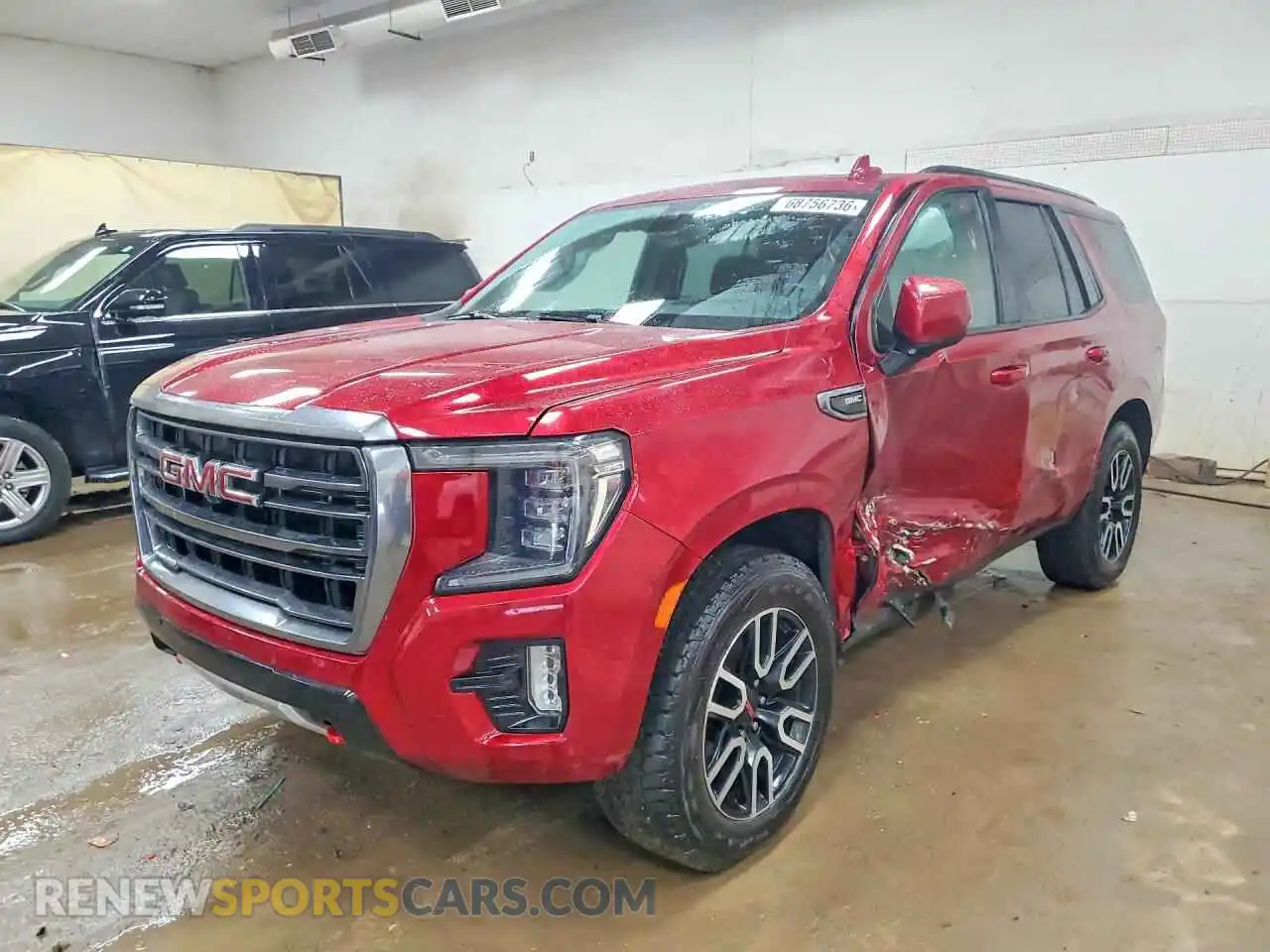 1 Photograph of a damaged car 1GKS2CKD8MR168561 GMC YUKON 2021