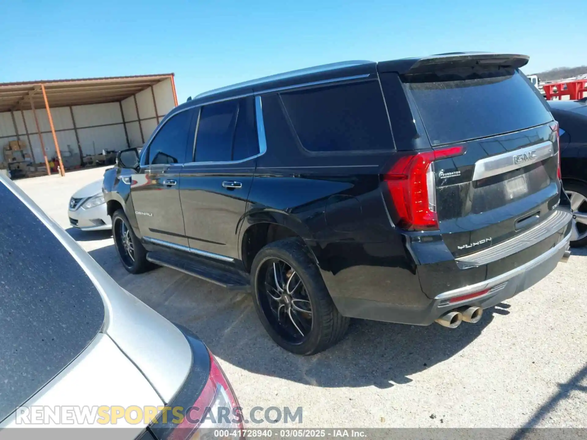 3 fotografías del automóvil dañado 1GKS2DKL3MR409536 GMC YUKON 2021