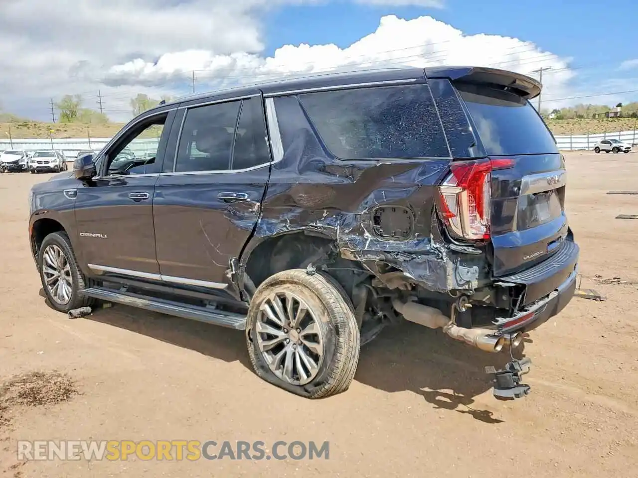 2 Photograph of a damaged car 1GKS2DKL9MR211415 GMC YUKON 2021