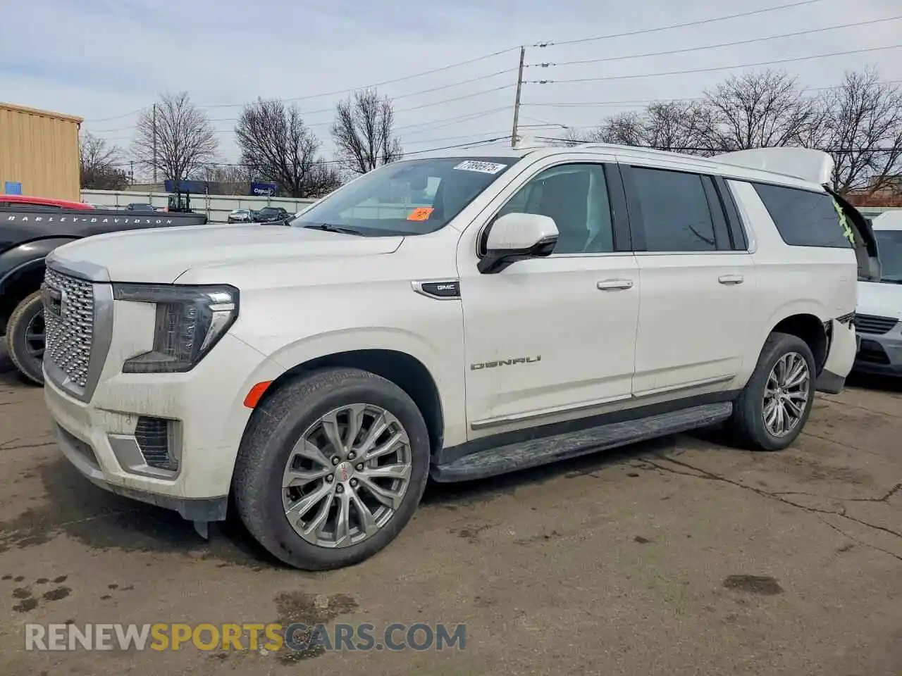 1 Фотография поврежденного автомобиля 1GKS2JKL1MR471855 GMC YUKON 2021
