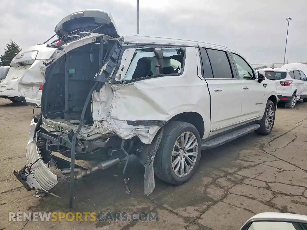 3 Фотография поврежденного автомобиля 1GKS2JKL1MR471855 GMC YUKON 2021