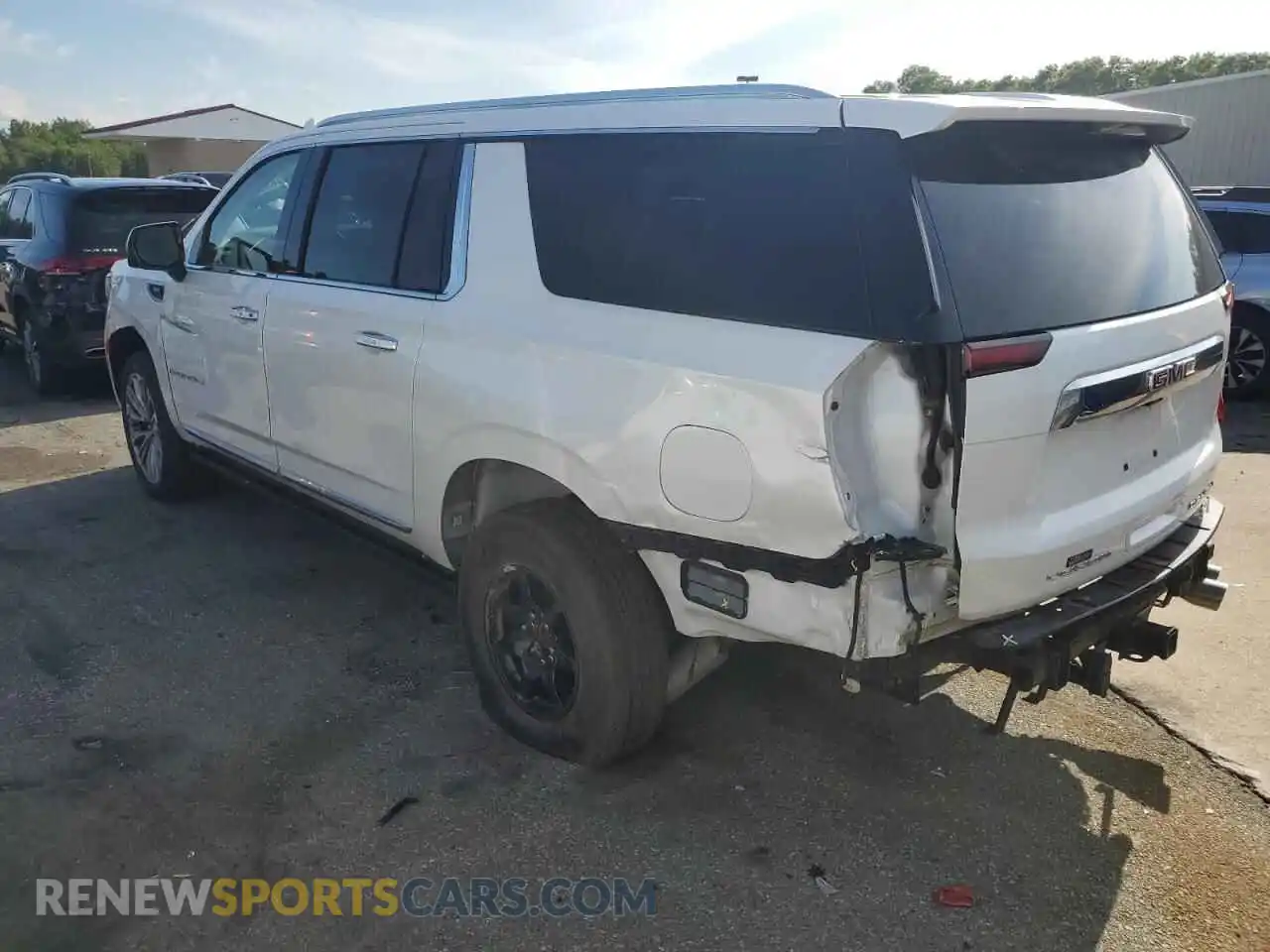 2 Photograph of a damaged car 1GKS2JKL3MR140419 GMC YUKON 2021