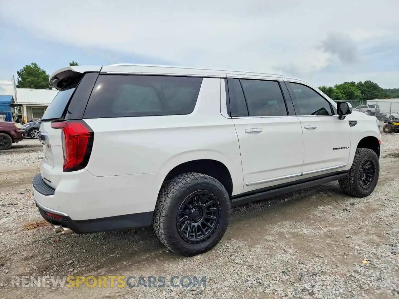 3 fotografías del automóvil dañado 1GKS2JKL7MR151844 GMC YUKON 2021