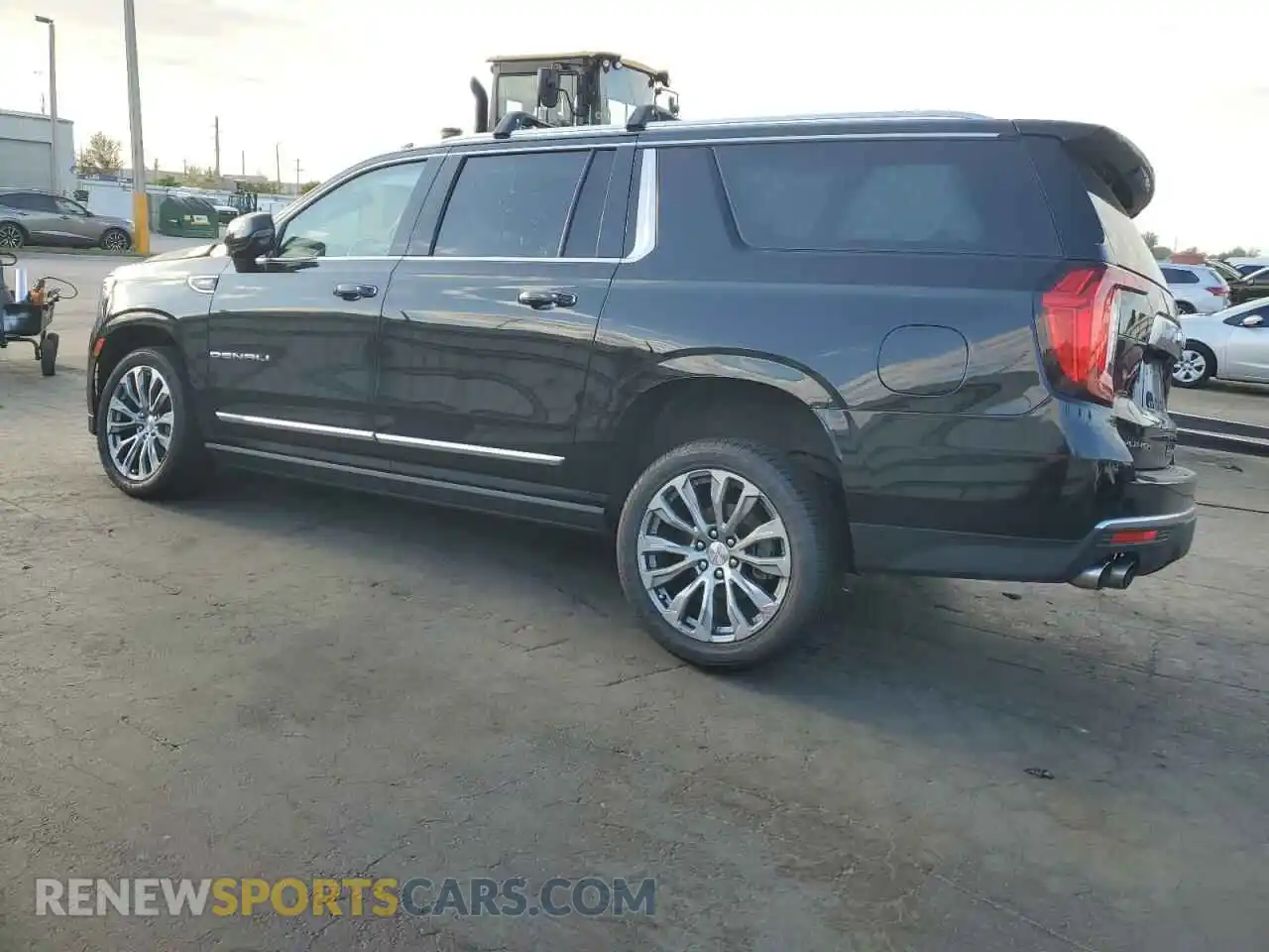 2 fotografías del automóvil dañado 1GKS2JKL7MR242953 GMC YUKON 2021