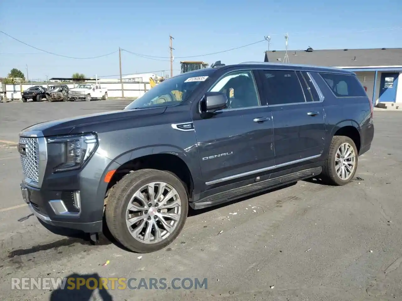 1 Фотография поврежденного автомобиля 1GKS2JKL9MR446301 GMC YUKON 2021