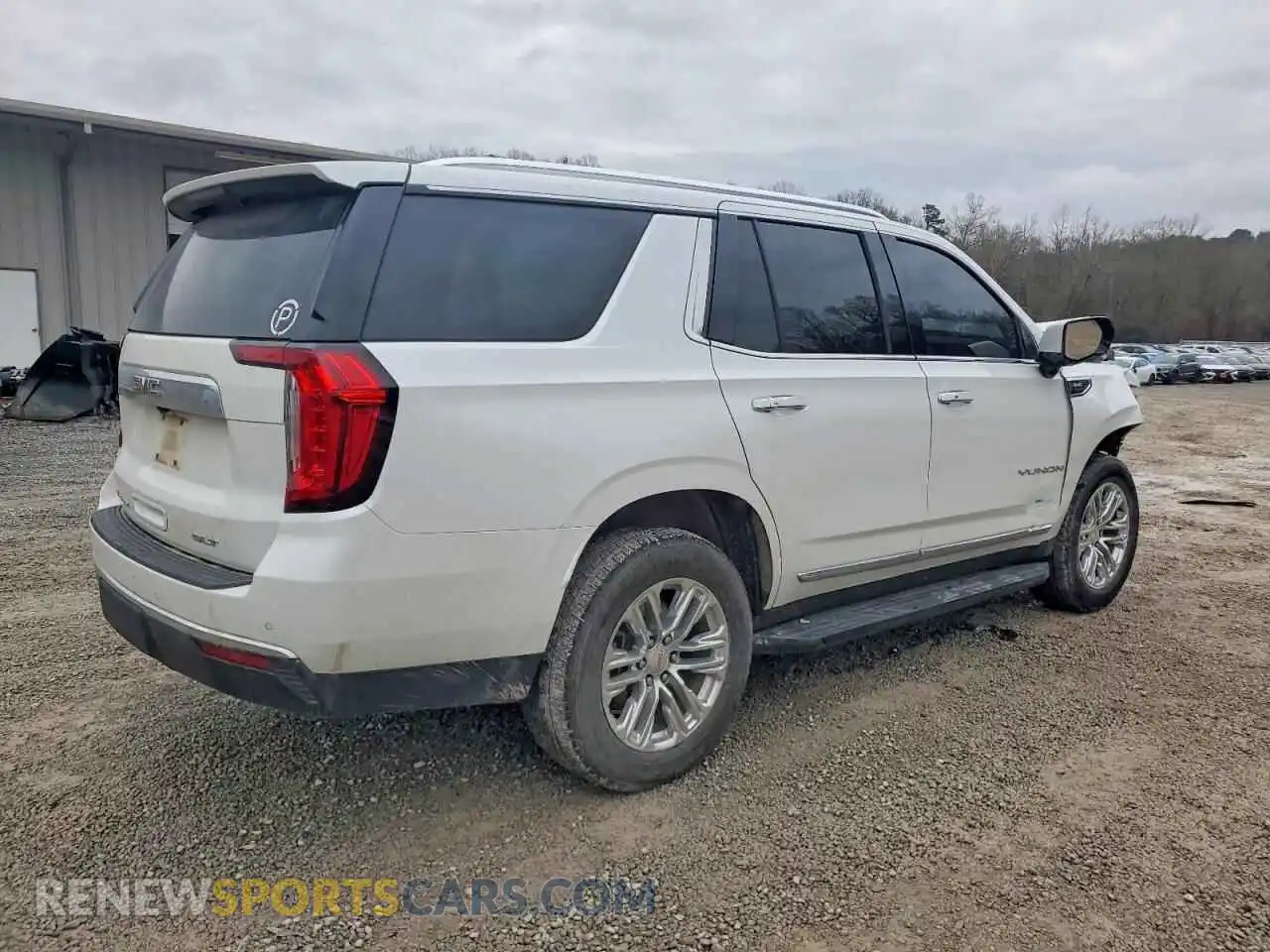 3 Photograph of a damaged car 1GKS1BKD4PR523873 GMC YUKON 2023