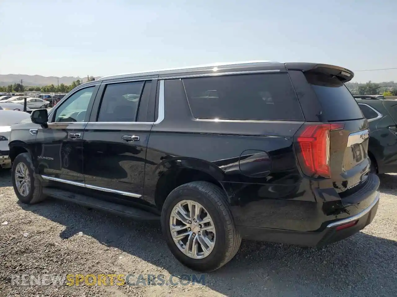 2 Photograph of a damaged car 1GKS1GKDXPR548080 GMC YUKON 2023