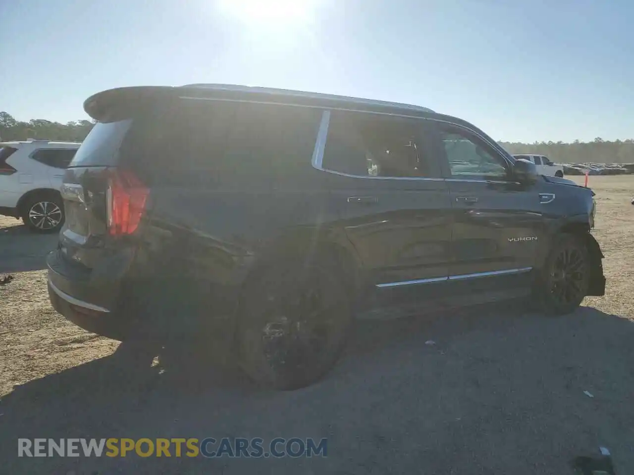3 Photograph of a damaged car 1GKS2BKD5PR209033 GMC YUKON 2023