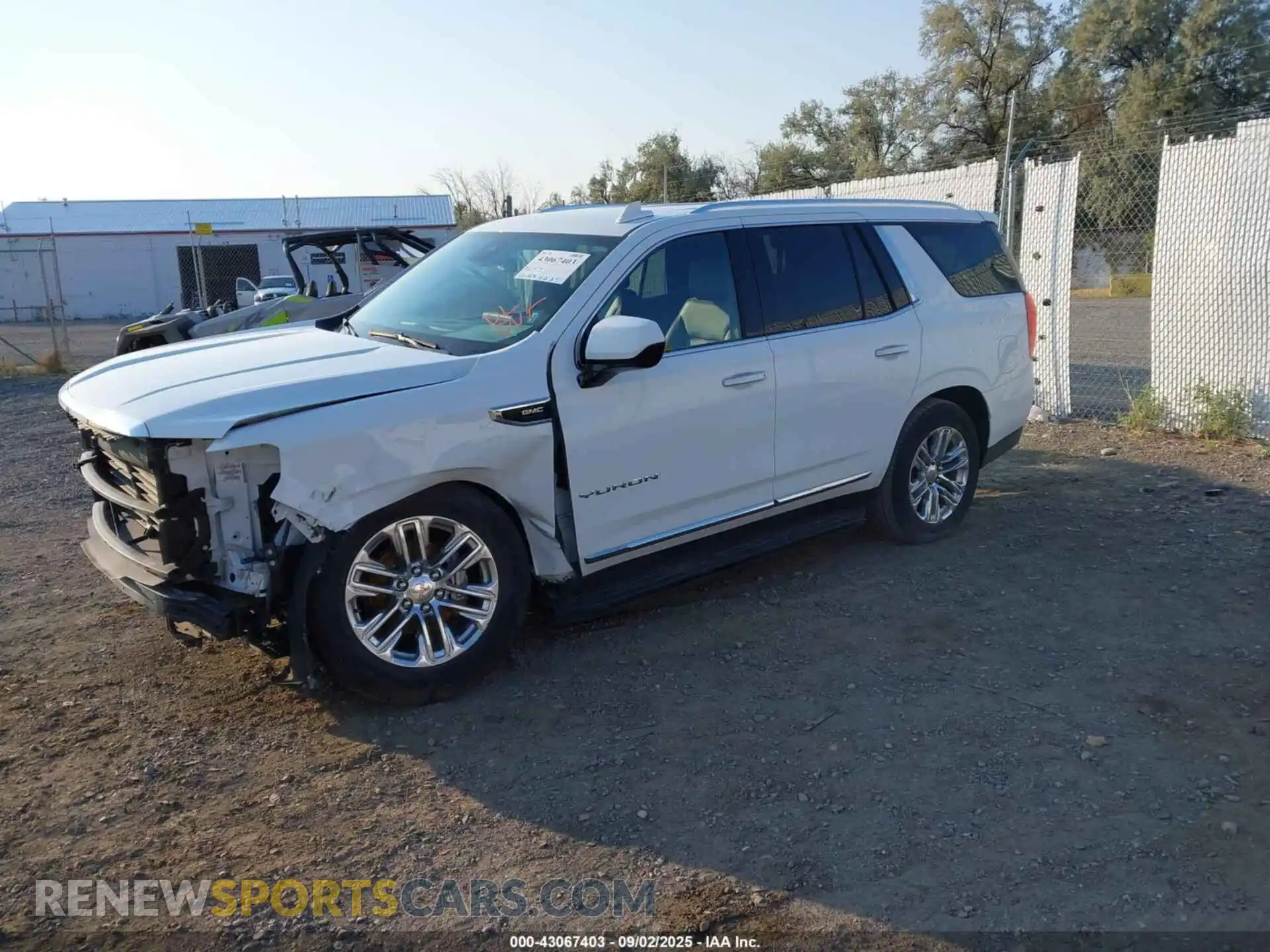 2 Фотография поврежденного автомобиля 1GKS2BKD8PR404429 GMC YUKON 2023