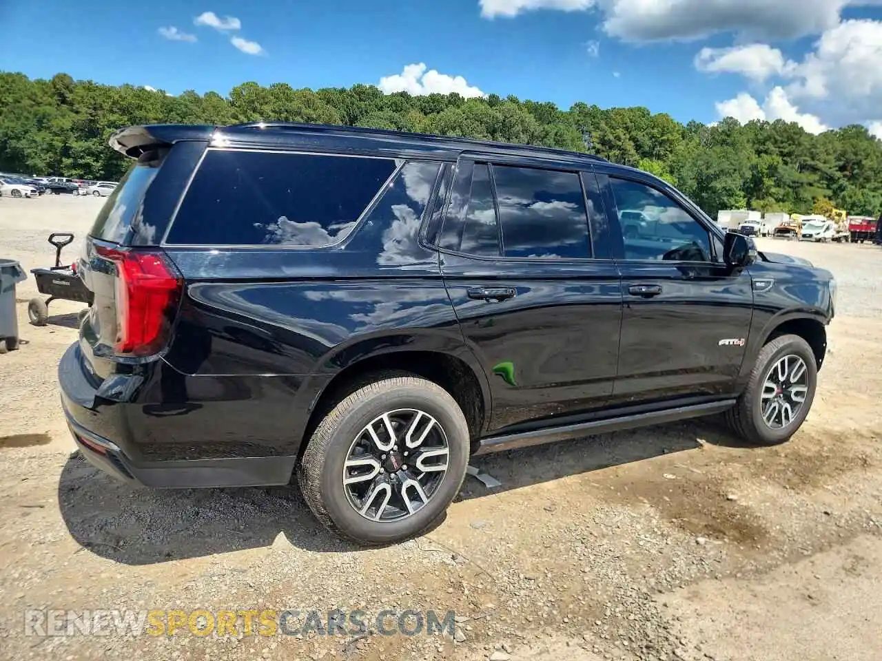 3 fotografías del automóvil dañado 1GKS2CKD1PR163870 GMC YUKON 2023