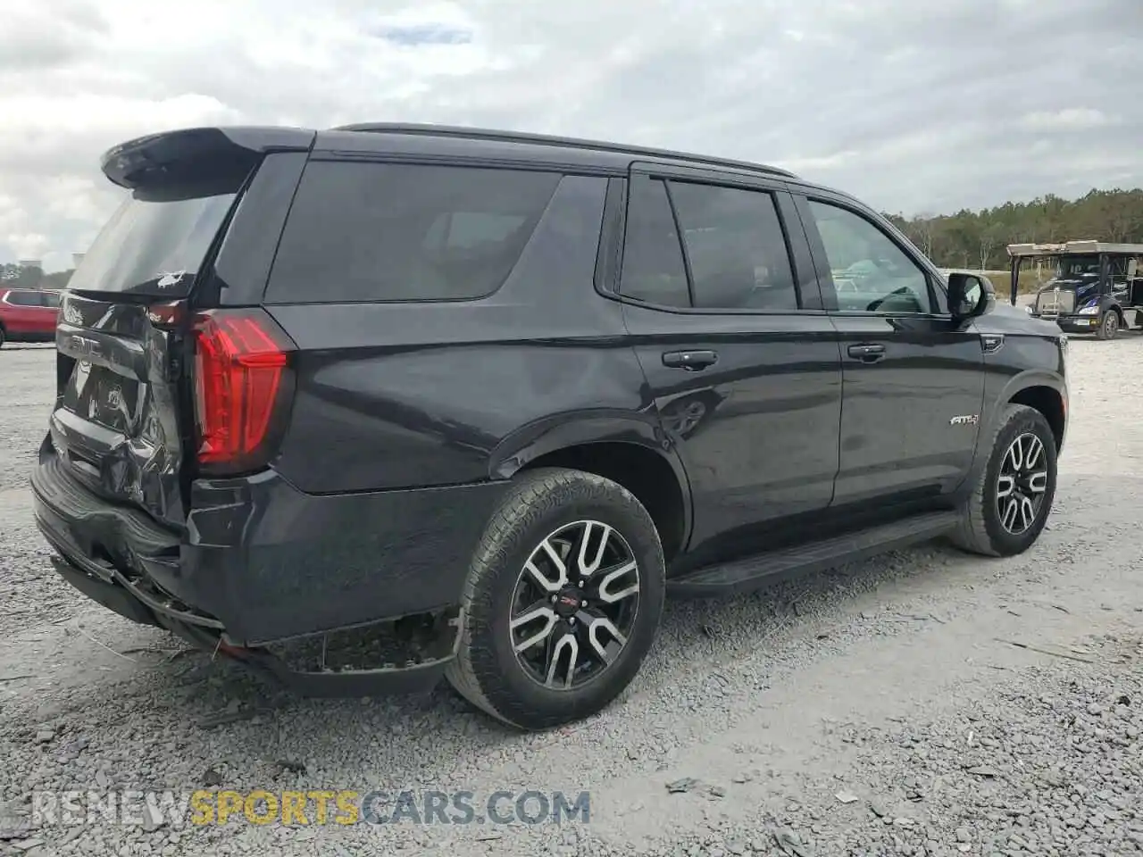 3 Photograph of a damaged car 1GKS2CKD1PR227275 GMC YUKON 2023