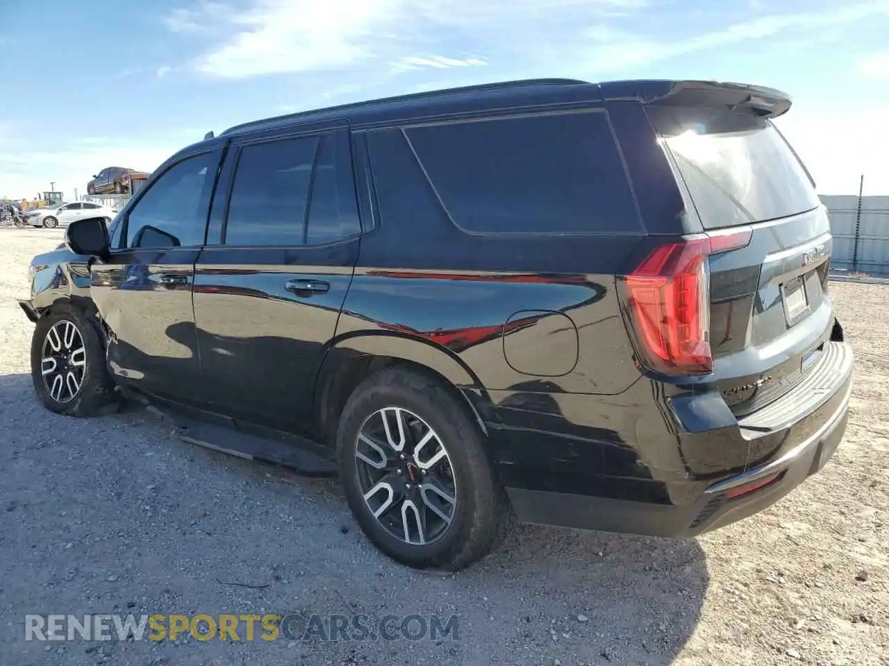 2 fotografías del automóvil dañado 1GKS2CKD3PR104271 GMC YUKON 2023