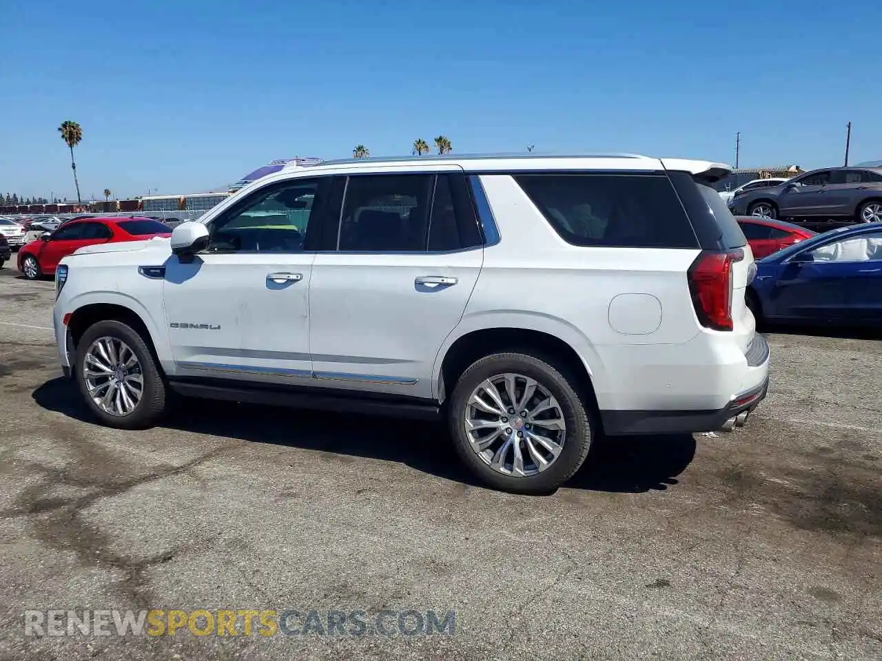 2 Photograph of a damaged car 1GKS2DKL3PR371357 GMC YUKON 2023