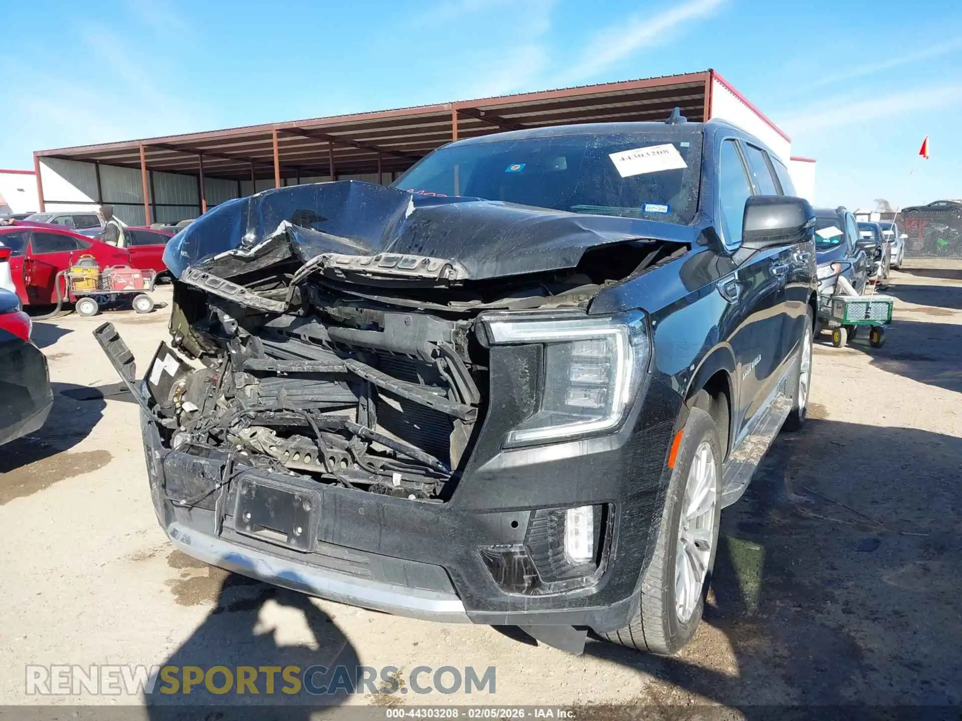 2 Photograph of a damaged car 1GKS2DKL6PR445550 GMC YUKON 2023