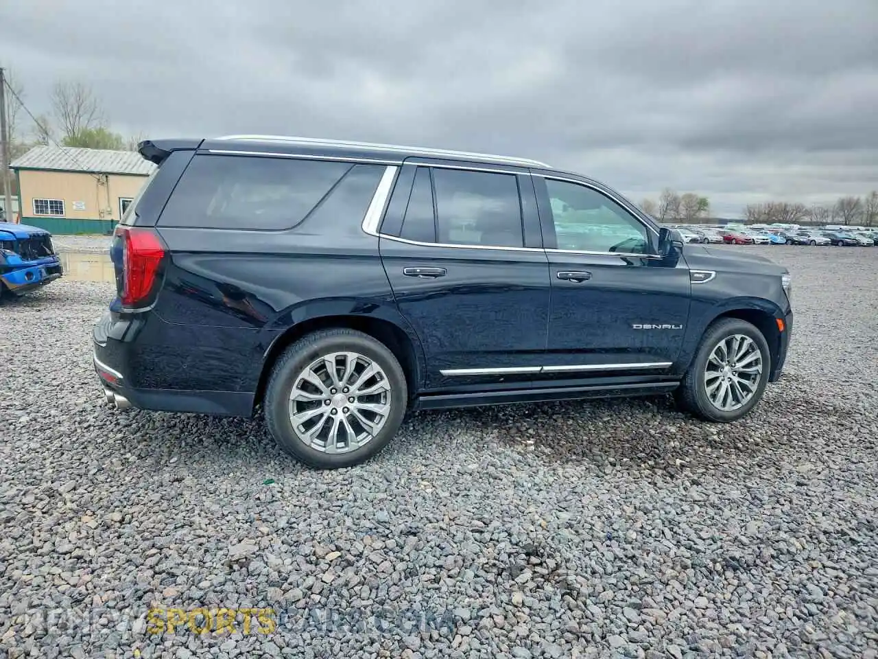 3 Photograph of a damaged car 1GKS2DKL7PR477973 GMC YUKON 2023