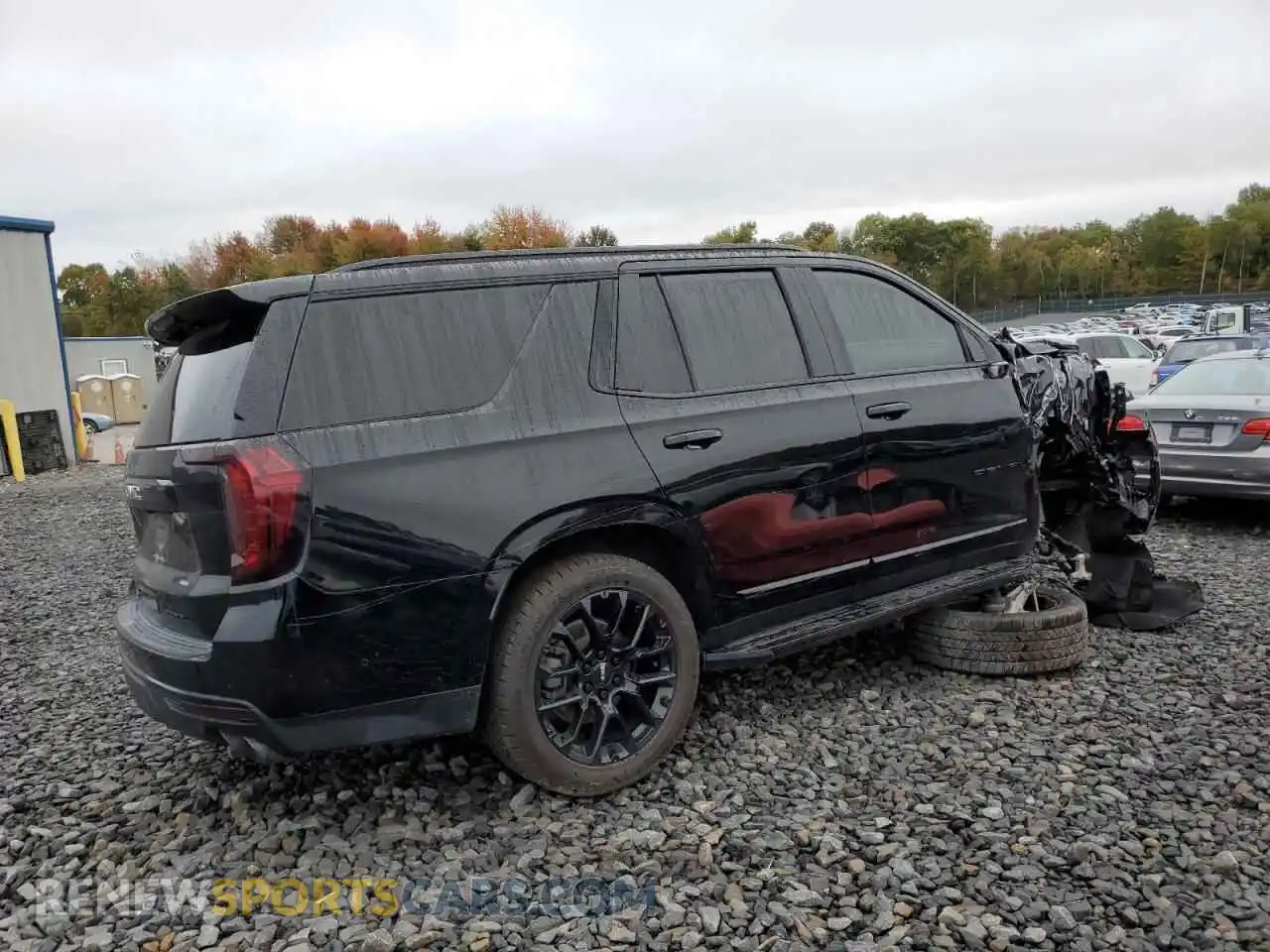 3 Photograph of a damaged car 1GKS2DKL8PR353694 GMC YUKON 2023