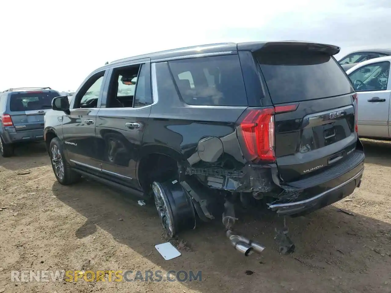 2 Photograph of a damaged car 1GKS2EKL3PR154560 GMC YUKON 2023