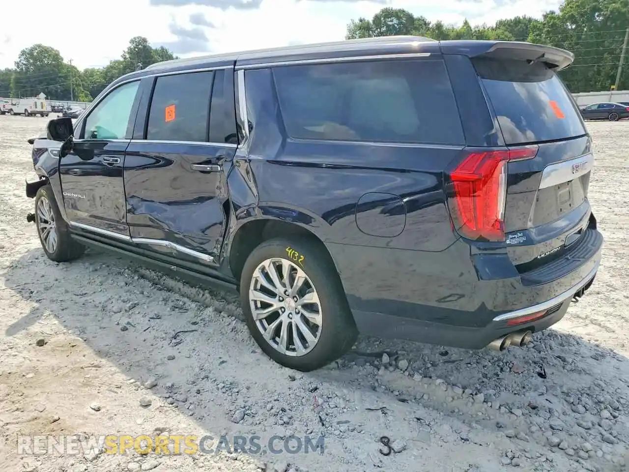2 fotografías del automóvil dañado 1GKS2JKL1PR414320 GMC YUKON 2023