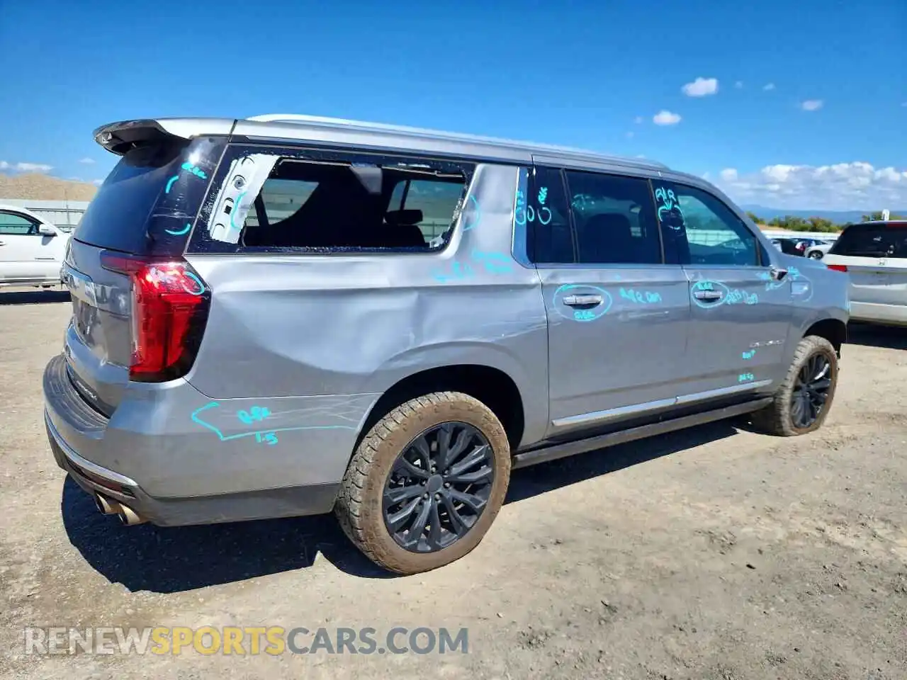 3 Фотография поврежденного автомобиля 1GKS2JKL7PR300046 GMC YUKON 2023