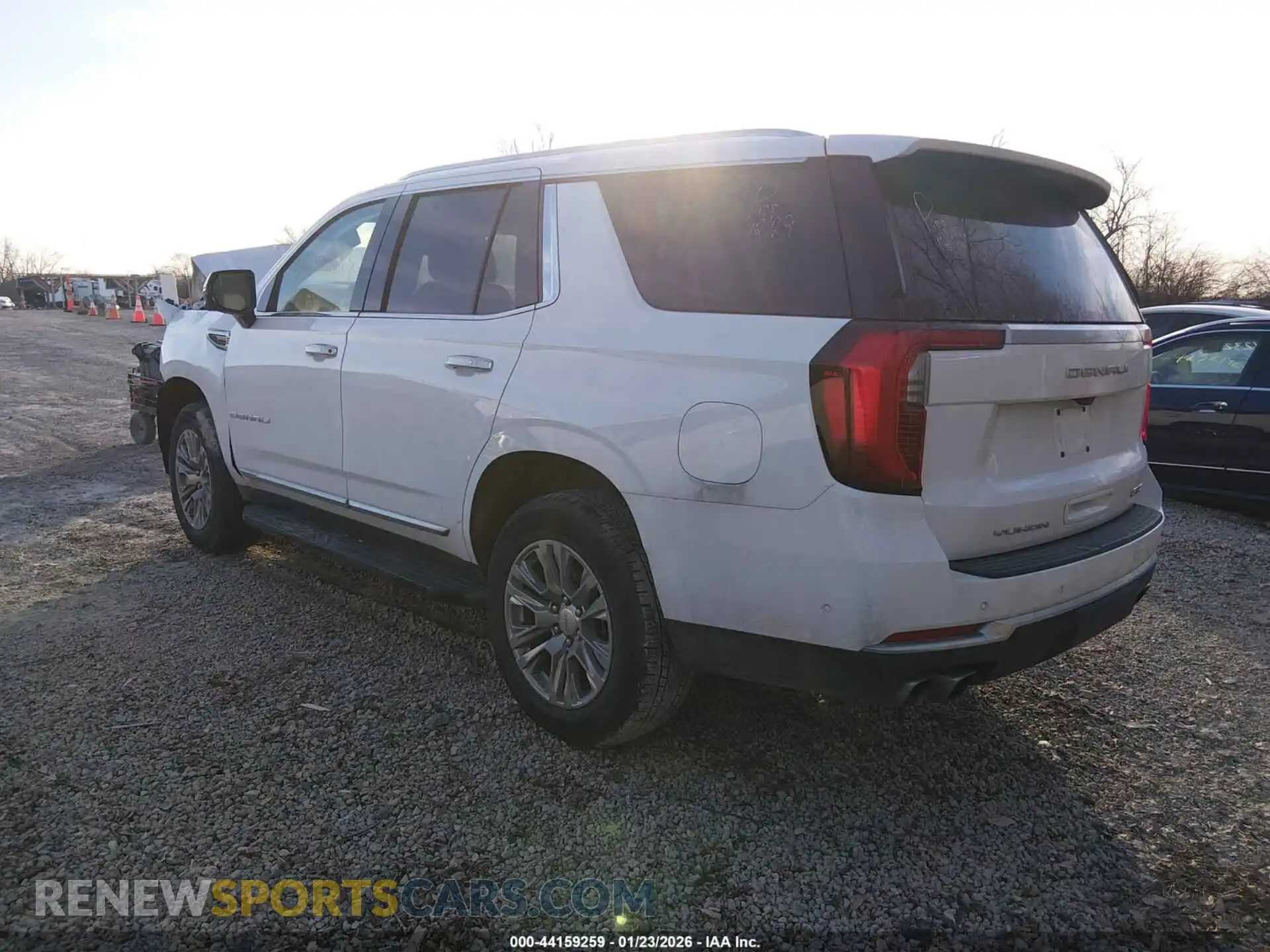 3 fotografías del automóvil dañado 1GKS2DRL1SR242547 GMC YUKON 2025