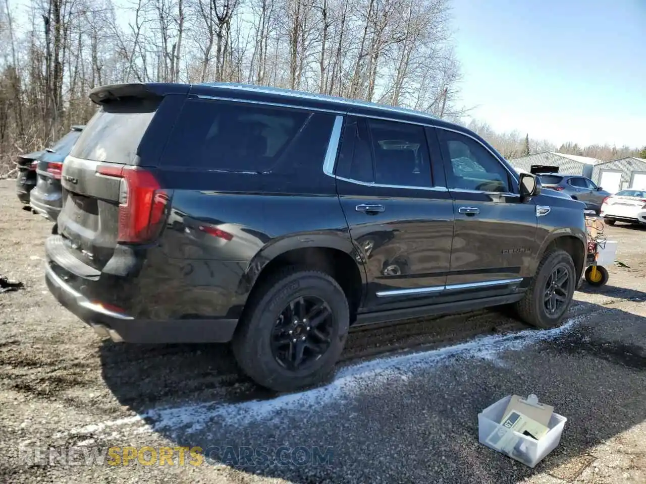 3 Photograph of a damaged car 1GKS2DRL6SR151760 GMC YUKON 2025
