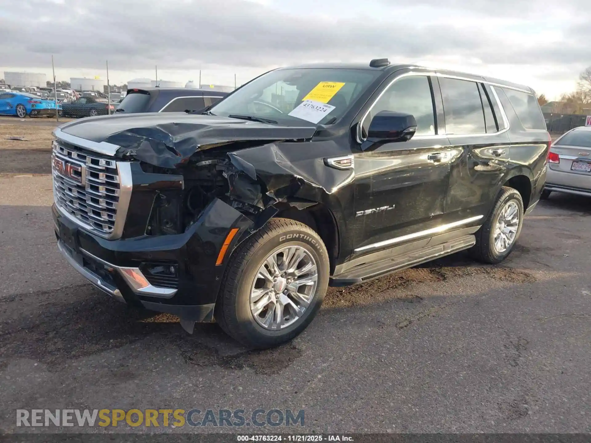 2 fotografías del automóvil dañado 1GKS2DRLXSR191596 GMC YUKON 2025