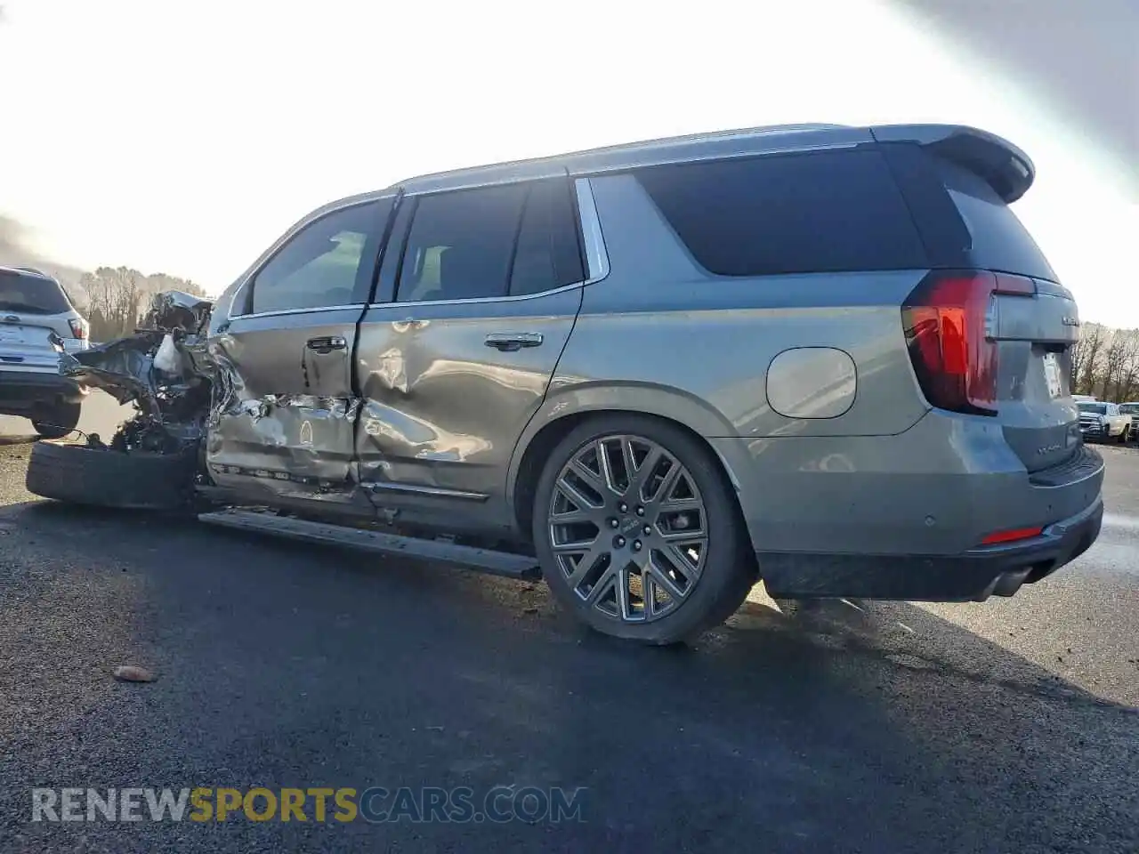 2 Фотография поврежденного автомобиля 1GKS2ER82SR322294 GMC YUKON 2025