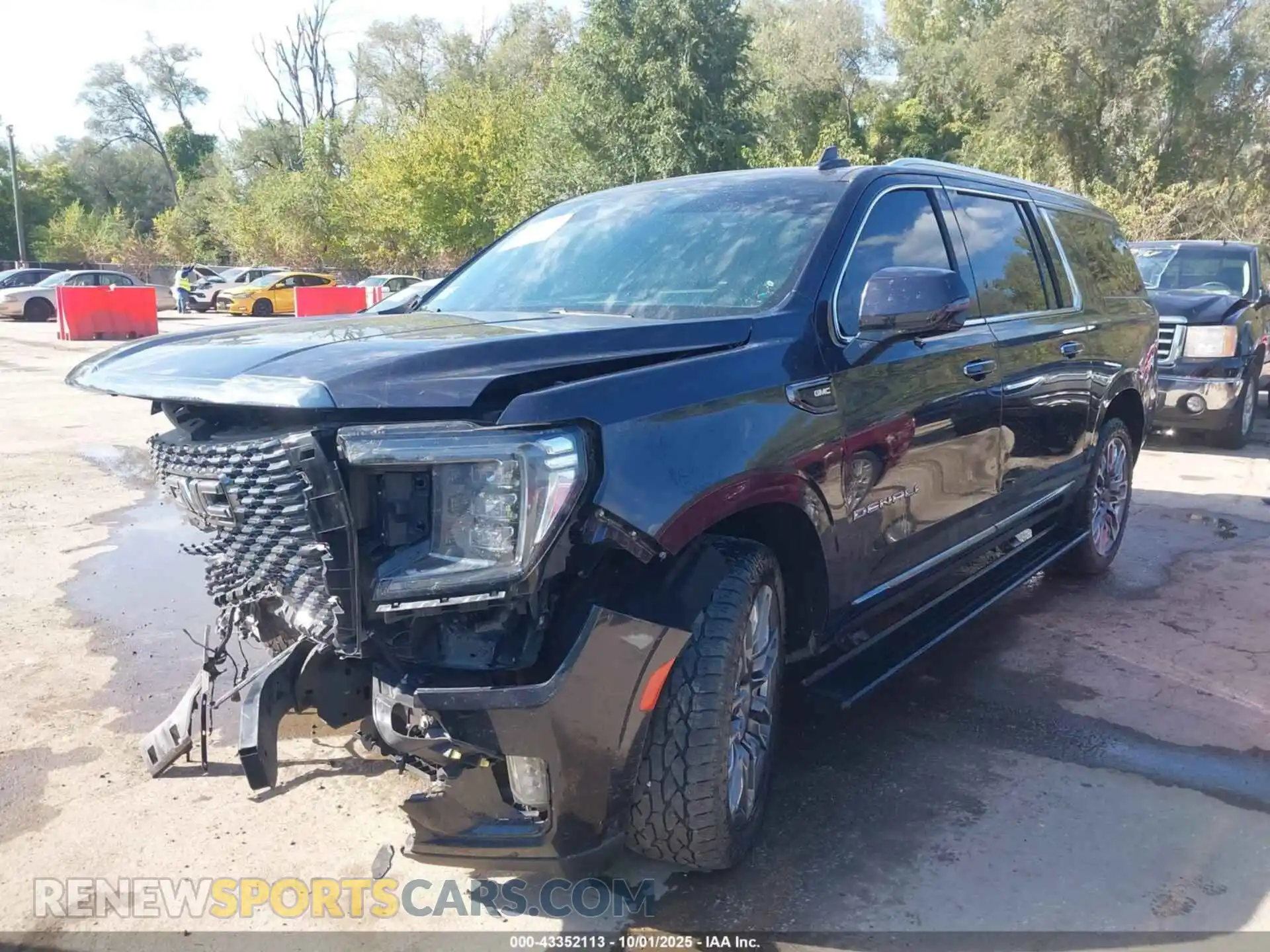 2 fotografías del automóvil dañado 1GKS2KKL8PR545444 GMC YUKON XL 2023