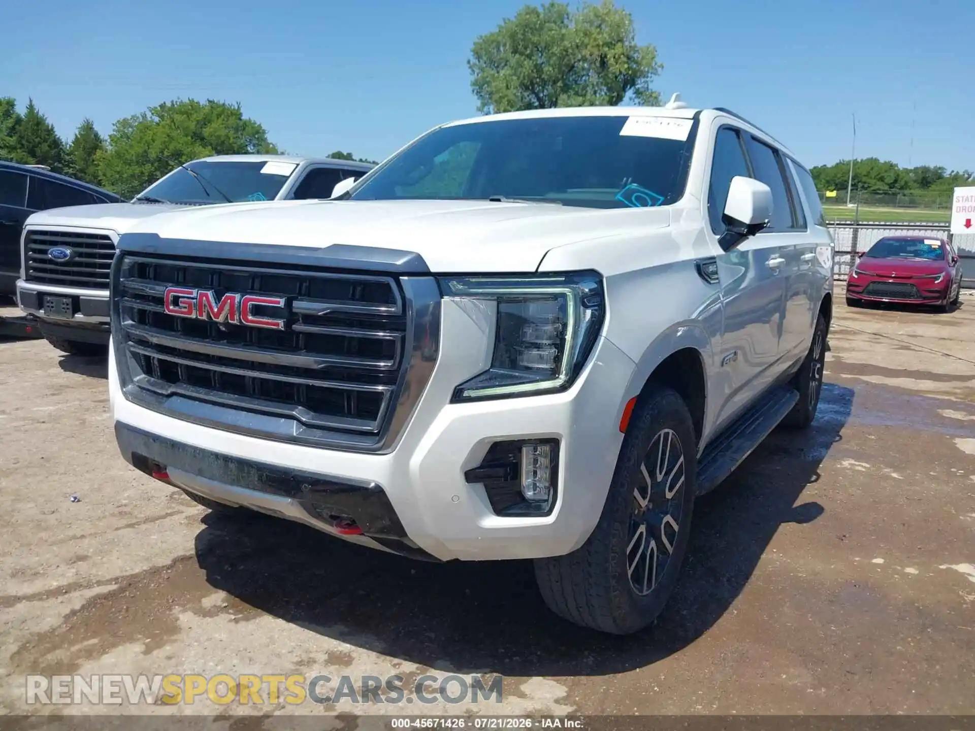 2 Фотография поврежденного автомобиля 1GKS2HKD1RR171936 GMC YUKON XL 2024
