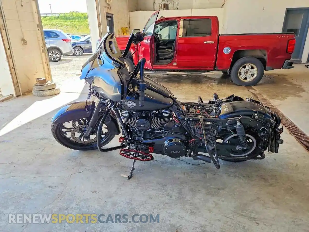 3 Photograph of a damaged car 1HD1KRP13MB659684 HARLEY-DAVIDSON FL 2021