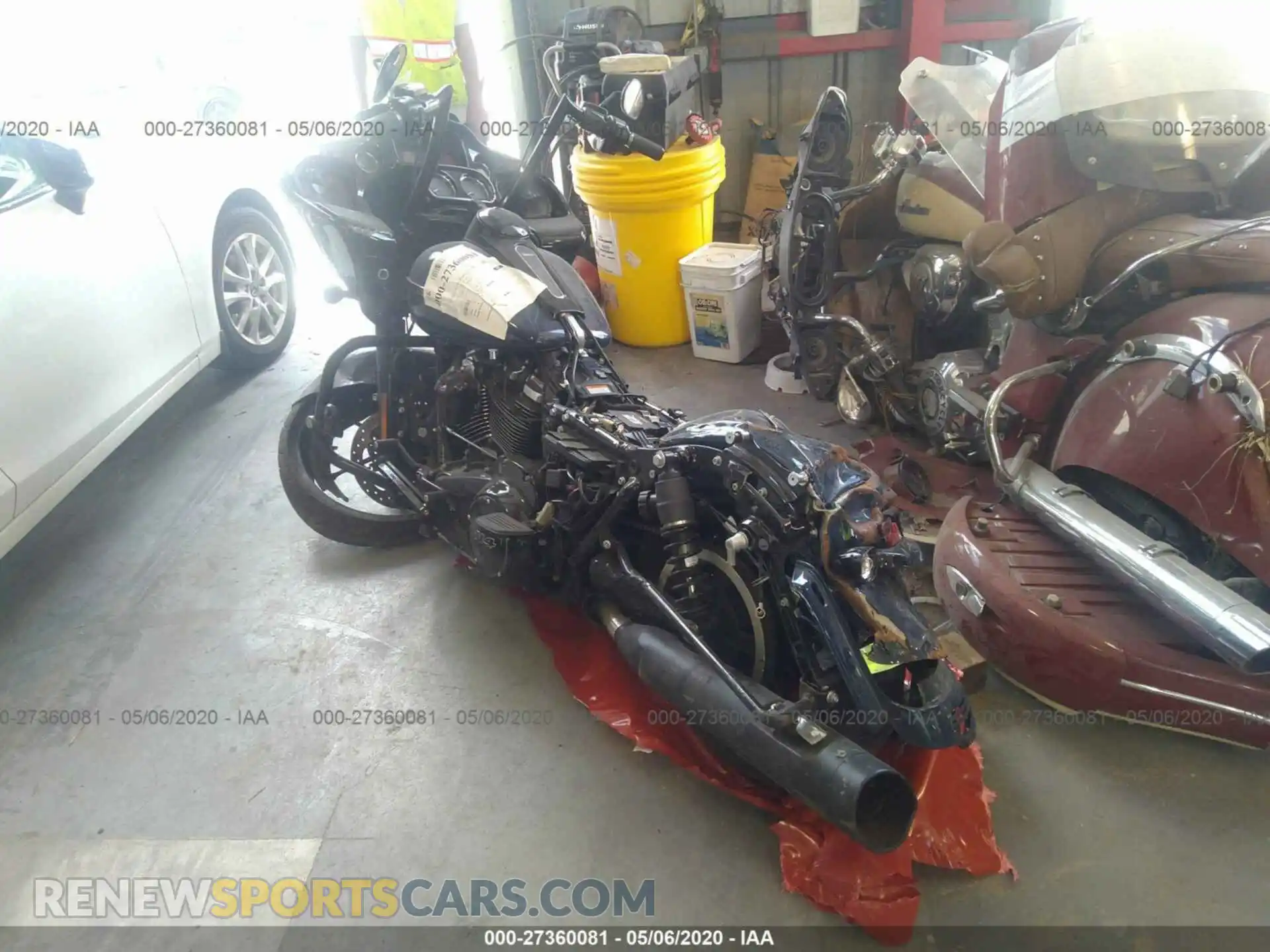 3 Photograph of a damaged car 1HD1KTP11KB666773 HARLEY-DAVIDSON FLTRXS 2019