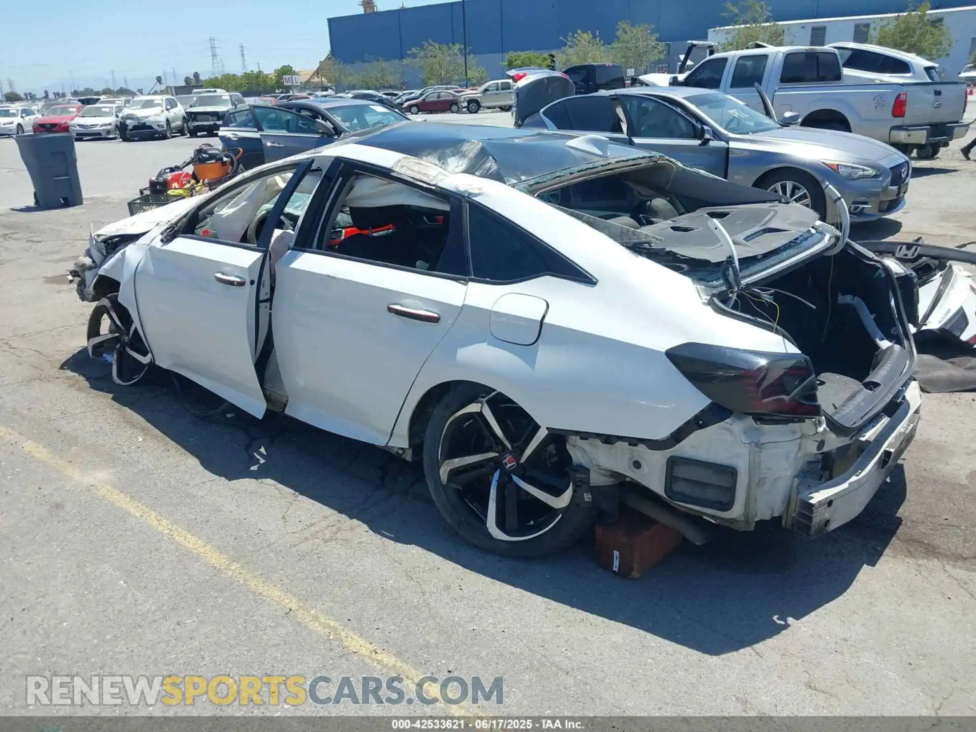 3 fotografías del automóvil dañado 1HGCV1F16KA017517 HONDA ACCORD 2019