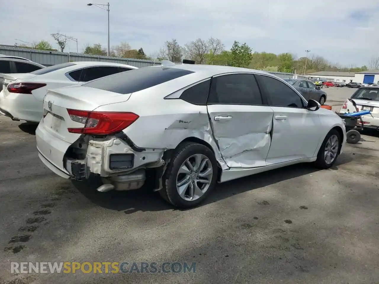 3 Photograph of a damaged car 1HGCV1F19KA177018 HONDA ACCORD 2019