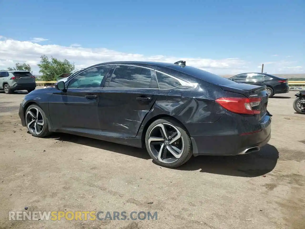 2 fotografías del automóvil dañado 1HGCV1F30KA151778 HONDA ACCORD 2019